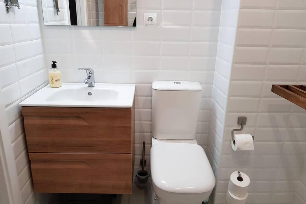 New! Modern Apartment Right On The Beach! Miami Playa Exteriör bild